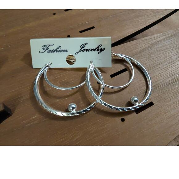 BUNDLE ONLY New Silver Tone Pierced Earrings 1.5 inch Double Hoops Plated? - Picture 2 of 3
